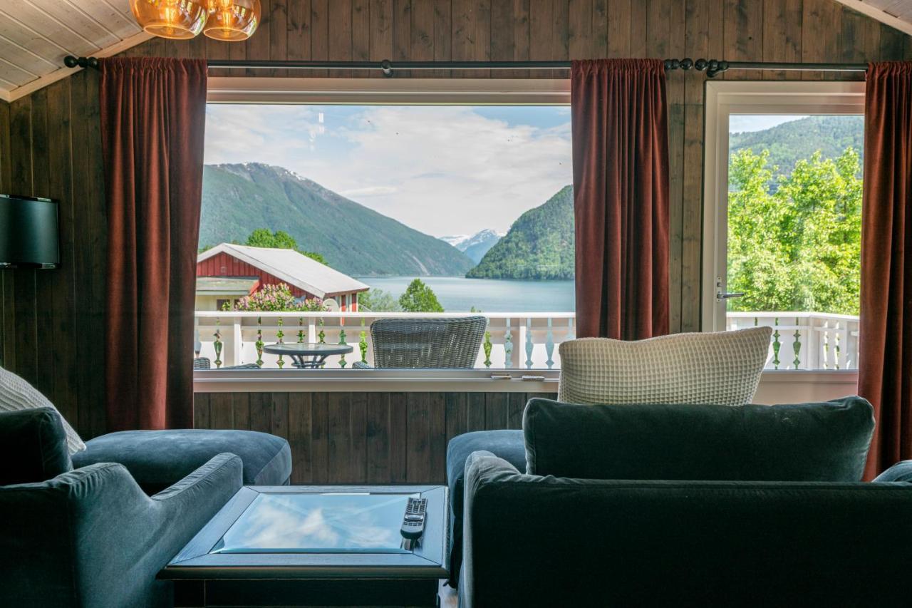 Dragsvik Fjordhotel (adults Only) Hotel