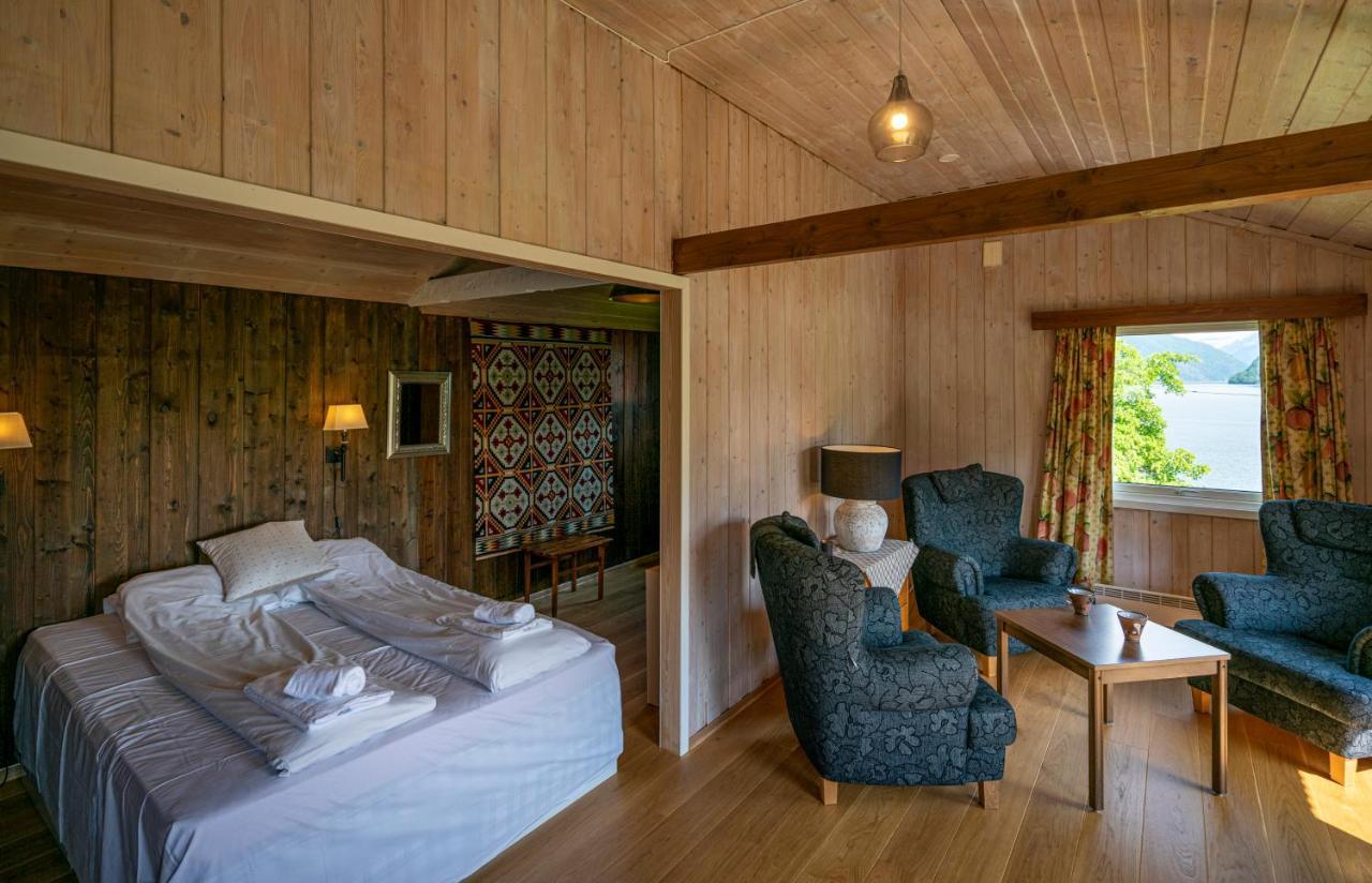 Dragsvik Fjordhotel (adults Only)